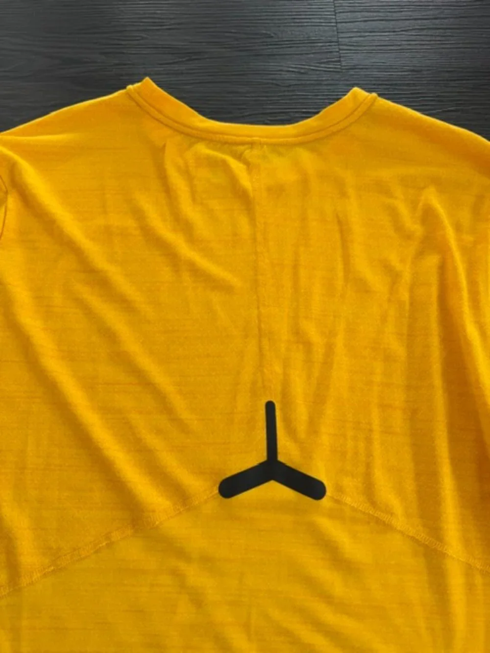 Nike Jordan Brand Michigan Wolverines Long Sleeve Shirt Size XL Maize Dri-Fit